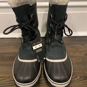 Women’s Sorel Caribou Boots - Size 7.5